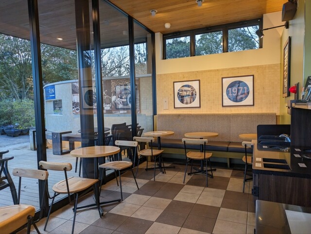 Starbucks Coffee Miki Sabisueria Kudarisen Ten - Omura/Cafe