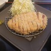 Tonkatsu Ya 33 - 『アルプス育ち飛騨豚 特ロースカツ(300グラム)定食』(税込み2280円)。