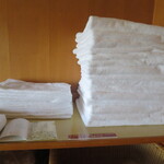 三養荘 - バスタオルの補充