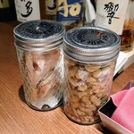 haibo-ruba-toukyouekiichikyuunisan - お通しのナッツとおかき