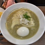 ヌードル＆スパイスカレー 今日の1番 - 