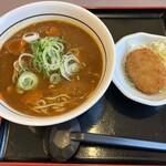 山田うどん - カレーそば・カレーコロッケ