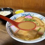 山為食堂 - 中華そば 950円