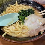 Yokohama Ie Kei Ramen Ittouya - 