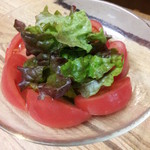 ant - 「実家のトマト」は、三重の両親が丹精込めて作った甘～いトマトです！ 