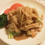 家庭中華料理 しんちゃん - くらげ入りバンバンジー