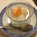家庭中華料理 しんちゃん - 杏仁豆腐