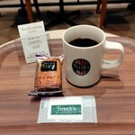 タリーズコーヒー ＆TEA - 