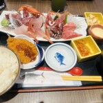 魚がし食堂　中央市場店 - 