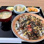 Kohi Tei - 日替りランチのちらし寿司