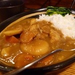 巣あな - タカのおふくろカレー