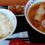 桂川パーキングエリア（下り線）スナックコーナー - 料理写真:醤油ラーメンから揚げセット 990円