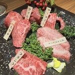 焼肉･すき焼き･しゃぶしゃぶ萬野屋別邸 - 