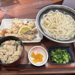 讃歌うどん はんげしょう - 