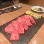 焼肉居酒屋 マルウシミート - 