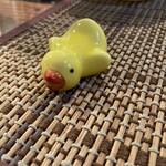 おいちい - 可愛い箸置き。ここの小物センスもクスッとできて楽しい。