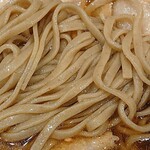 蕎麦たかね - 蕎麦たかね 茅場町店 ピリ辛 南蛮豚そばの店内製粉・押出製麺の挽ぐるみ平打ち蕎麦