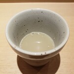 新橋 天鮨 - 蜆の一番出汁