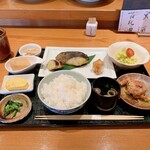 おばんざい だるま - 銀鱈の西京焼き定食