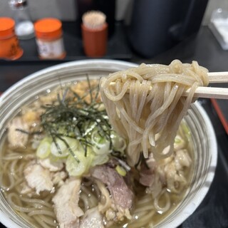 肉そば 藤七 本町分店