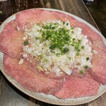 炭焼牛たん東山 - 