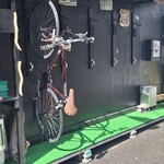 GORI BURGER - おしゃれな自転車置場！