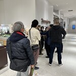 ボンジョルノ - 【2024.3.2(土)】オープン前に並んでいる先客