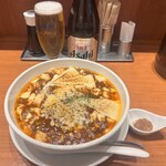 蝋燭屋 - アサヒスーパードライ700円
北海道地チーズ入り焼きゴーダチーズ麻婆麺 普辛1,700円
痺れ激増し100円