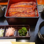 Unagi No Naruse - うな重　竹　2200円