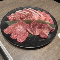 焼肉うしごろ 池袋店 - 