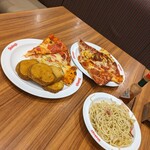 シェーキーズ - 