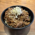 MAIDON - 豚カルビ丼　並