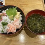 海鮮丼専門店 伊助 - ネギトロ・カニ・しらす丼¥1780