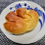 ブーランジェリー・ユイ - クリームパン