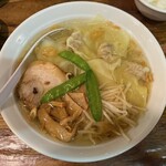 かおたんラーメンえんとつ屋 - 