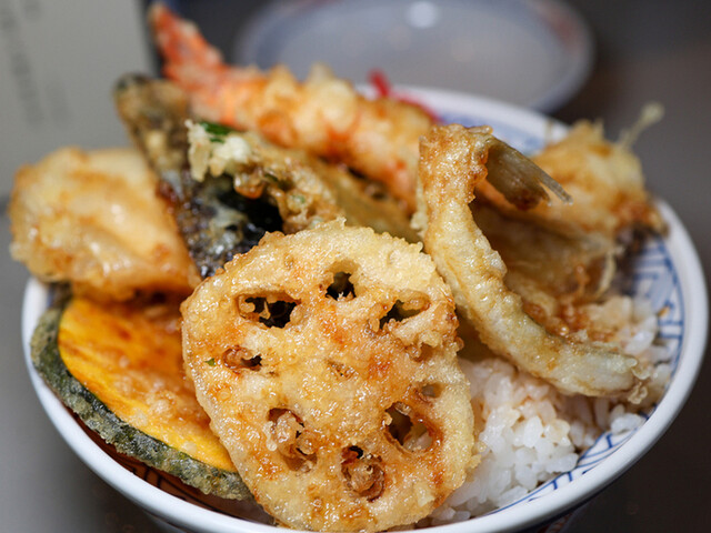 天ぷら酒場 ててて天 - 青葉通一番町（居酒屋）の写真