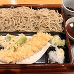 Tomokichi - 軽い衣に食べ応えのあるニクアツな海老