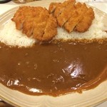 ファミリーばんざい健康食堂 - Wカツカレー。850円。