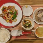 中国料理 煖 - 料理写真:「海老とカシューナッツの炒めセット」@1780
