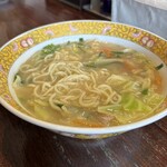 中国麺 青龍 - 野菜タンメン… ちょっと食べた後