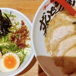 ラー麺 ずんどう屋 - 