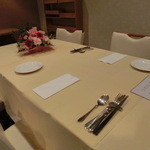 Itaria Ryouripiatto Nono - お祝い事やパーティ、コース料理などのご要望に応じテーブルセッティングいたします。