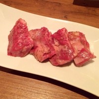 焼肉うしごろ 西麻布本店 - 特選厚切りハラミ