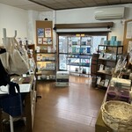 Maruyama Kohi - 本店の売店。他の店はオシャレなのに！！！