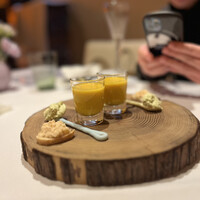 Vintage with Restaurant - 