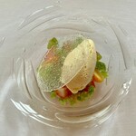 ル・ブルギニオン - 苺とキンカンのサラダ練乳のソルベバジルのグラニテ