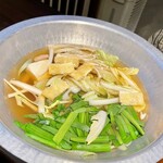 Shabushabu Kyuu - まずは野菜を