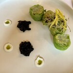 ル・ブルギニオン - スミイカとアヴォカドのレタス包み