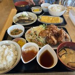 お食事処よろづ - 