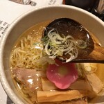 Wadashi Ramen Ume Kichi - ネギとスープが美味しい